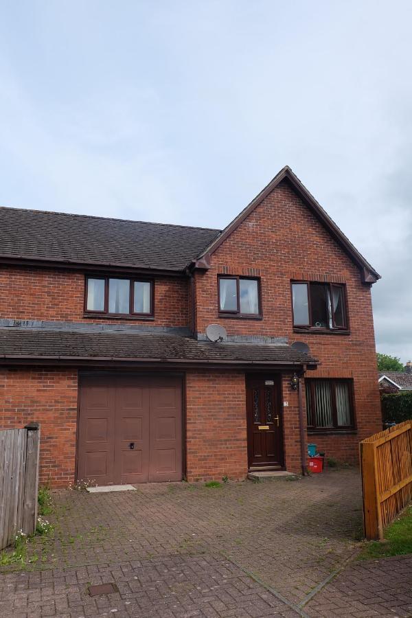 15 Bronant Apartment Talgarth Exterior photo